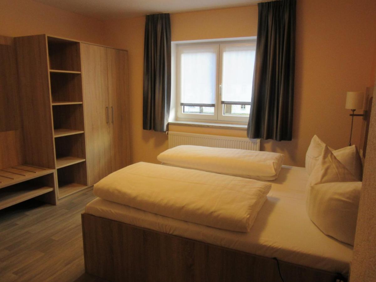 Hotel-Gasthaus Steiger Grafenthal Bagian luar foto