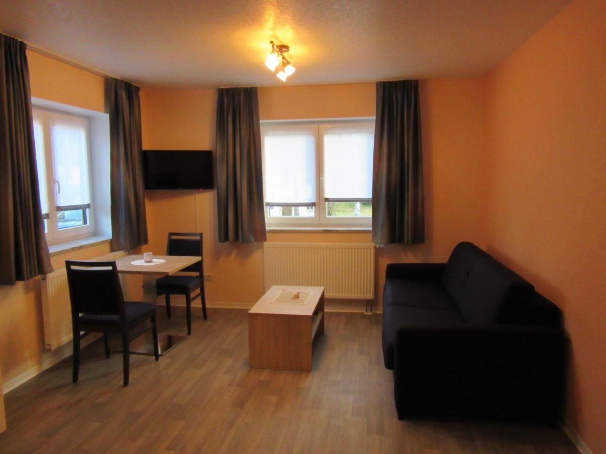 Hotel-Gasthaus Steiger Grafenthal Bagian luar foto