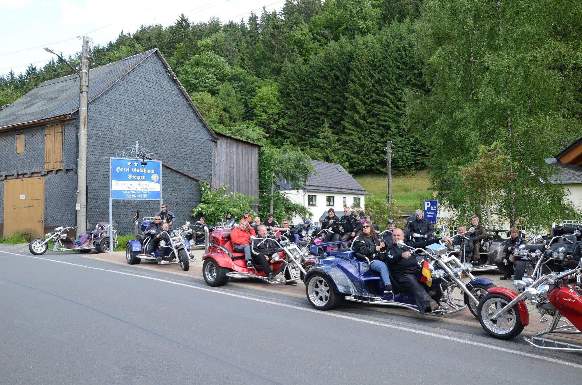 Hotel-Gasthaus Steiger Grafenthal Bagian luar foto