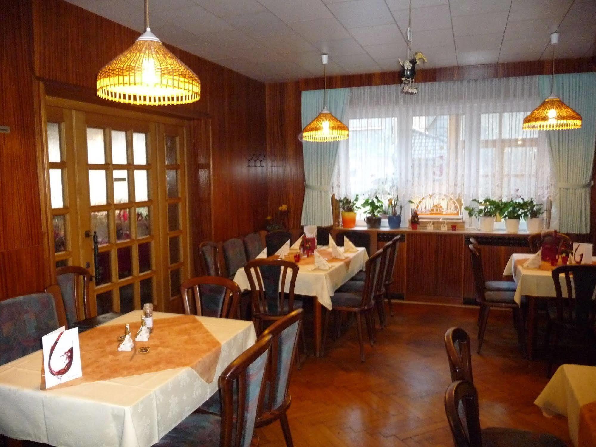 Hotel-Gasthaus Steiger Grafenthal Bagian luar foto