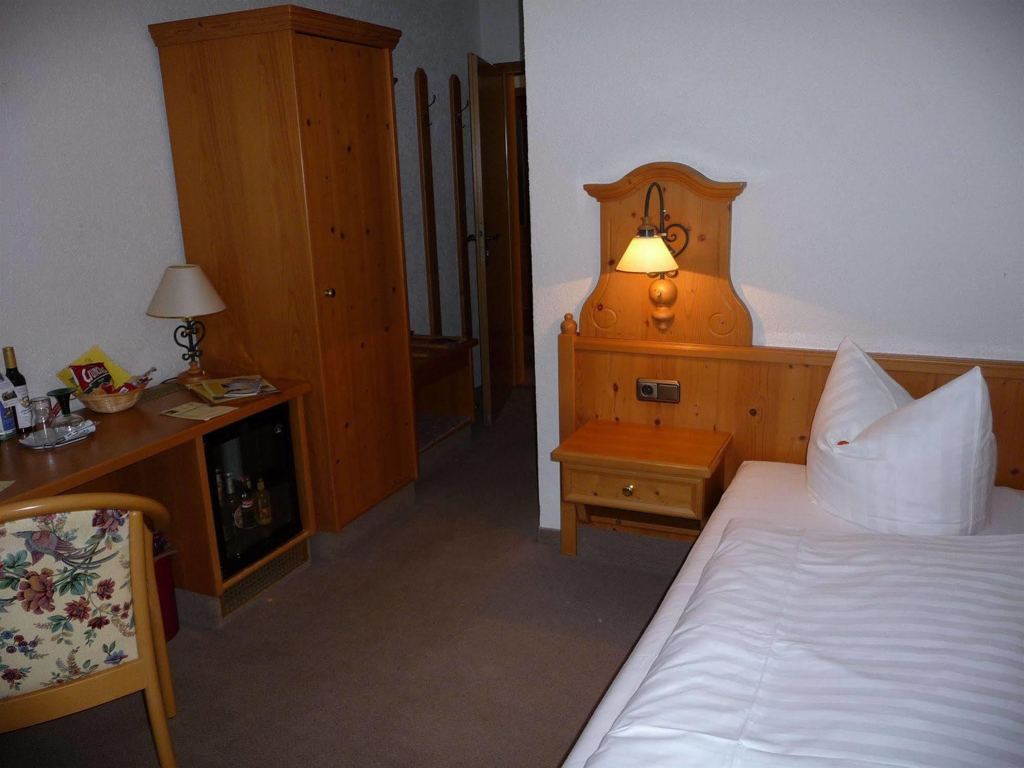Hotel-Gasthaus Steiger Grafenthal Bagian luar foto