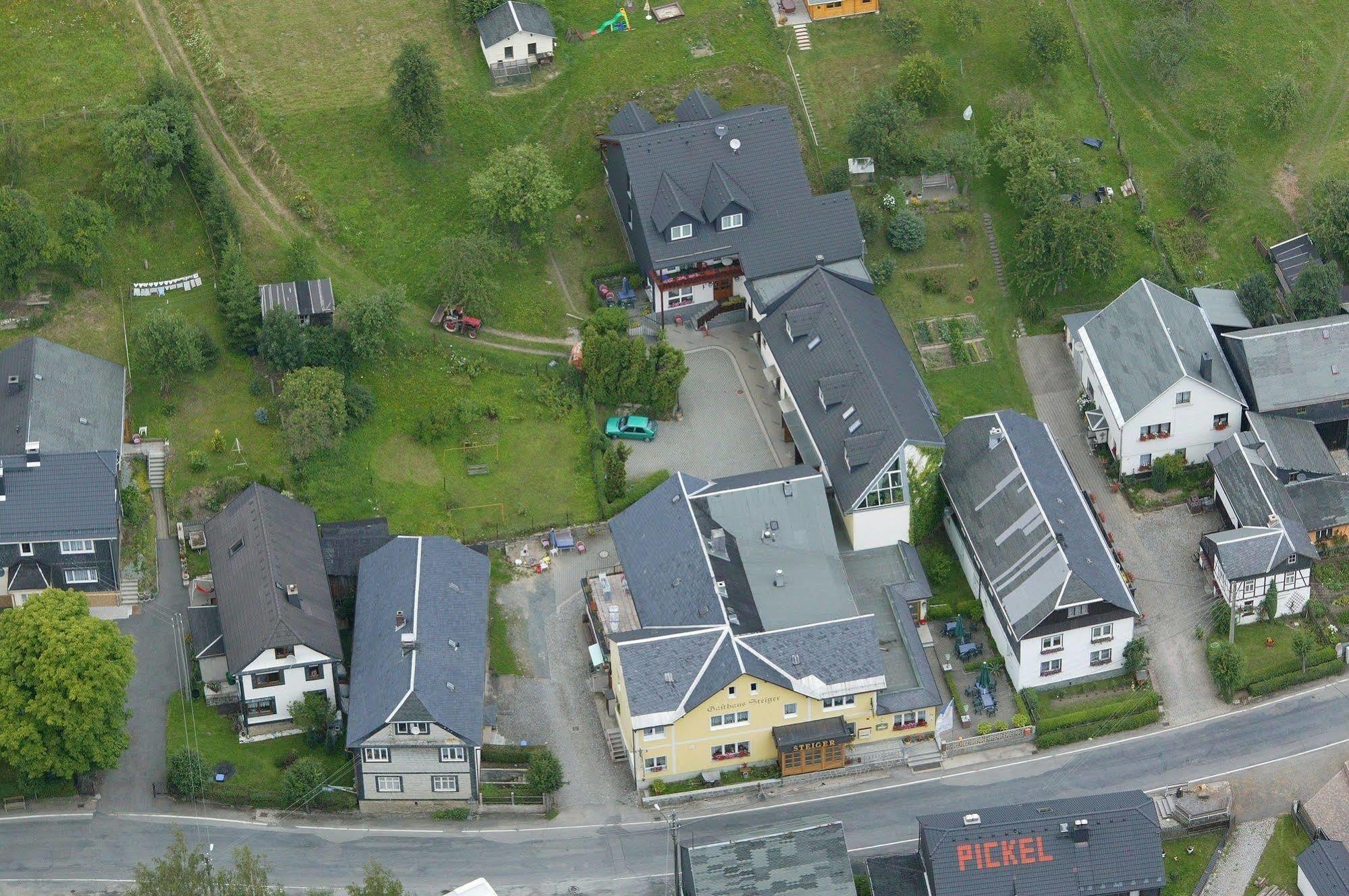 Hotel-Gasthaus Steiger Grafenthal Bagian luar foto