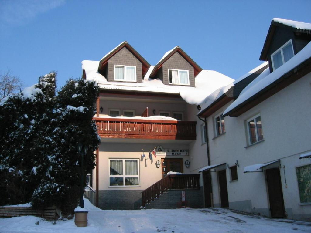 Hotel-Gasthaus Steiger Grafenthal Bagian luar foto